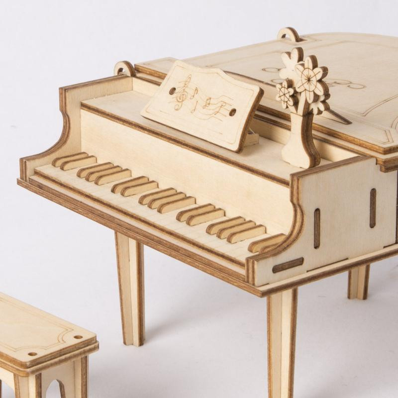 ROBOTIME Grand Piano