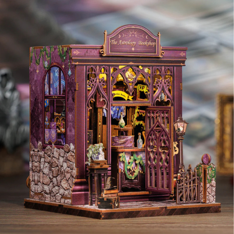 Book Nook - The Astrology Bookshop (Serre-Livre)